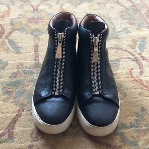 Frye Lena Zip sneaker